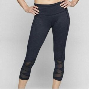 Athleta Jacquard Mantra Capri Leggings - Size M - Navy Blue
